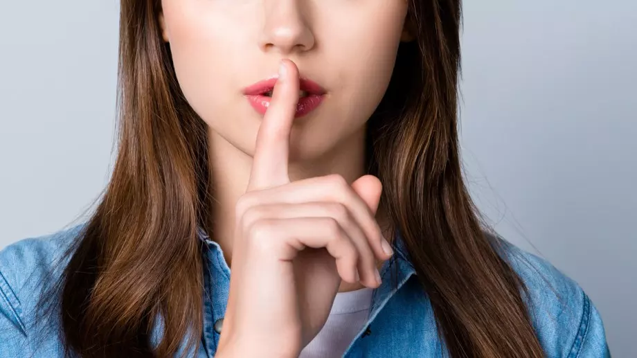 7 ситуации, когато е по-добре да си замълчите 
