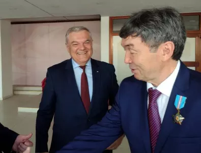 Румен Петков поздрави Н. Пр. Темиртай Избаст по повод 30-годишнината от установяването на дипломатически отношения с Казахстан 