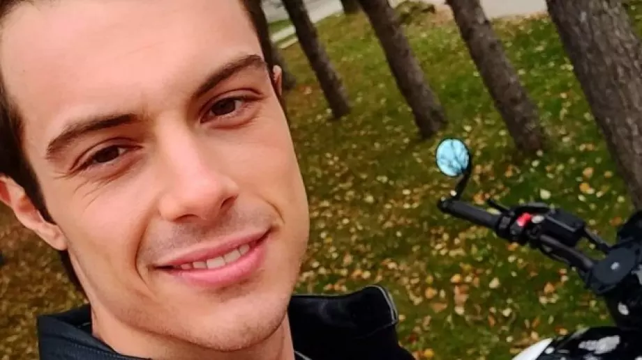 Филип Буков почти се издаде дали ще е новият Ерген (ВИДЕО)