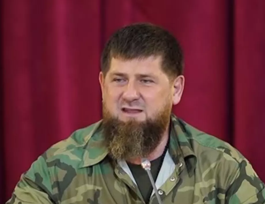 Чеченският лидер Кадиров получи орден за заслуги към стоматологията I степен