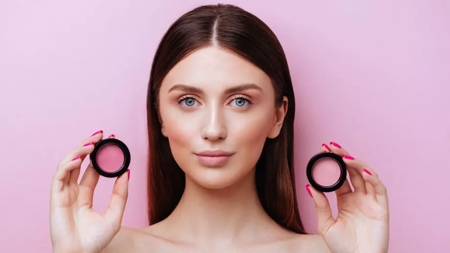 Бюти тенденциите на 2022: Изгорели от слънцето (ВИДЕО)