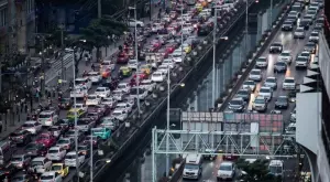 Шумът: Невидимият враг, който ни стресира, разболява и убива