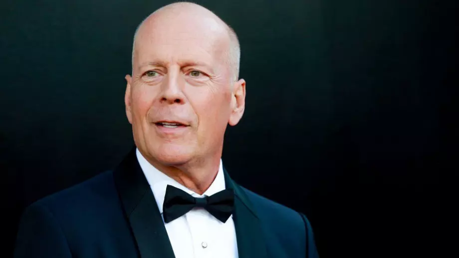 Болният Брус Уилис вече много трудно говори