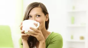 Пийте тази напитка сутрин и само след 2 часа високият холестерол ще падне с 10%