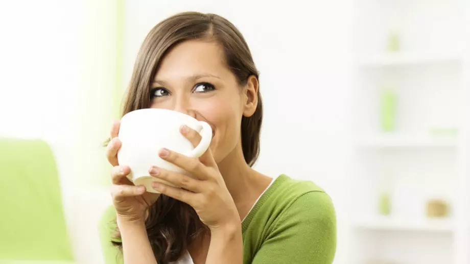 Пийте тази напитка сутрин и само след 2 часа високият холестерол ще падне с 10%