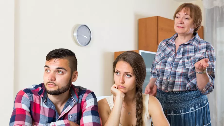 Виц за днес: Имате ли тъща?