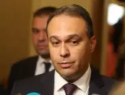 Заков: Нямам информация България да изнася оръжия за Украйна