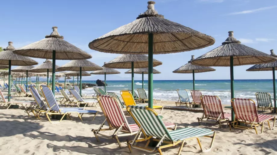 До 400 евро на ден може да достигне сянката на плажа в чужбина 