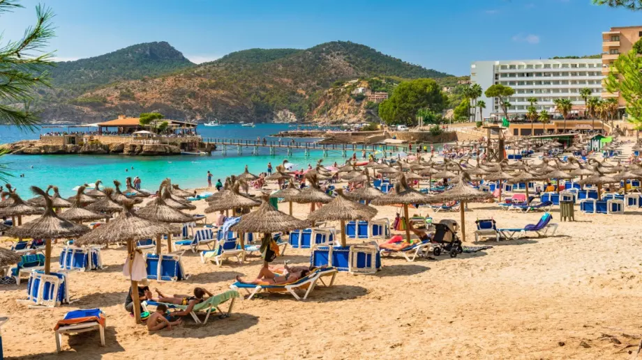 След санкциите - ето къде пътуват руските туристи извън Европа