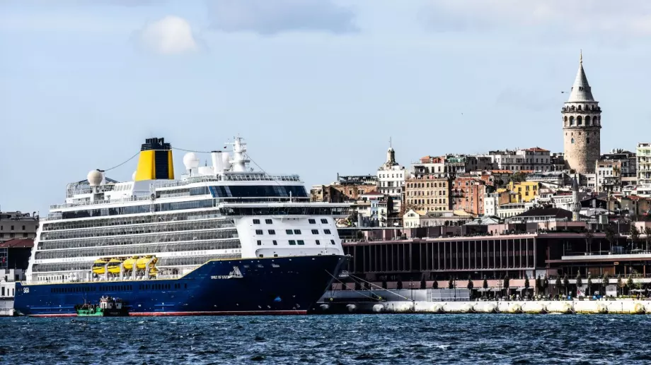 Пристанището, което превръща Истанбул във Венеция на Изтока