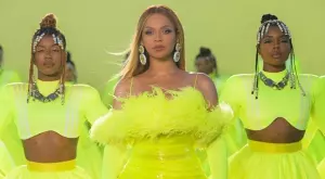 Бионсе обяви нов албум след 6-годишна пауза 