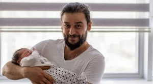 Виц на деня: Бъдещ баща пред родилното