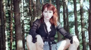 Рут Колева ‒ интимна с лятото в "Moving Оn" (ВИДЕО)