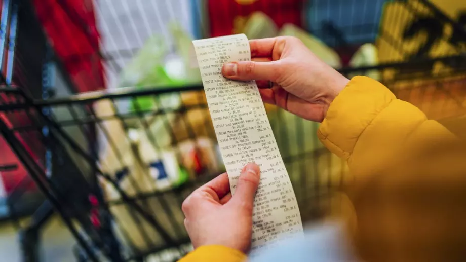 Инфлацията в България се изстреля до рекордни нива