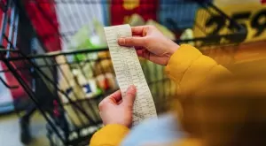 Храните на едро за българския пазар поскъпват, докато тези за износ поевтиняват