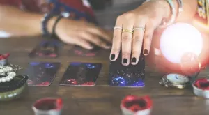 Виц за днес: Жена отишла на екстрасенс