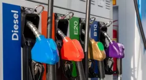 Отстъпката за бензина и дизела всъщност е само 10 стотинки