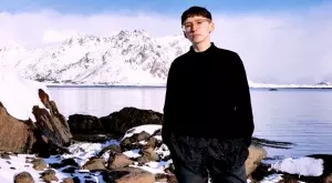 Артистът Тине Ланге: Изкуството има силата да ни накара да се свържем отново