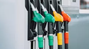 КЗК обвини "Лукойл", че оказва "ценова преса" спрямо конкурентите си