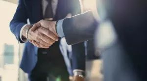 Как да търгуваме с бинарни опции?