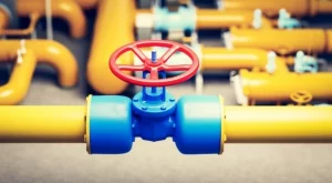 "Газпром" намали доставките на газ на OMV и италианската Eni