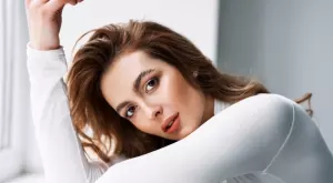 Всичко, което трябва да знаете за ламинирането на вежди