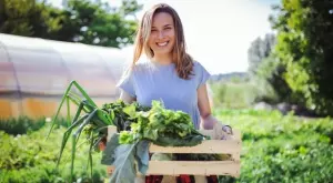 Ето това са растенията, които НЕ виреят заедно в градината