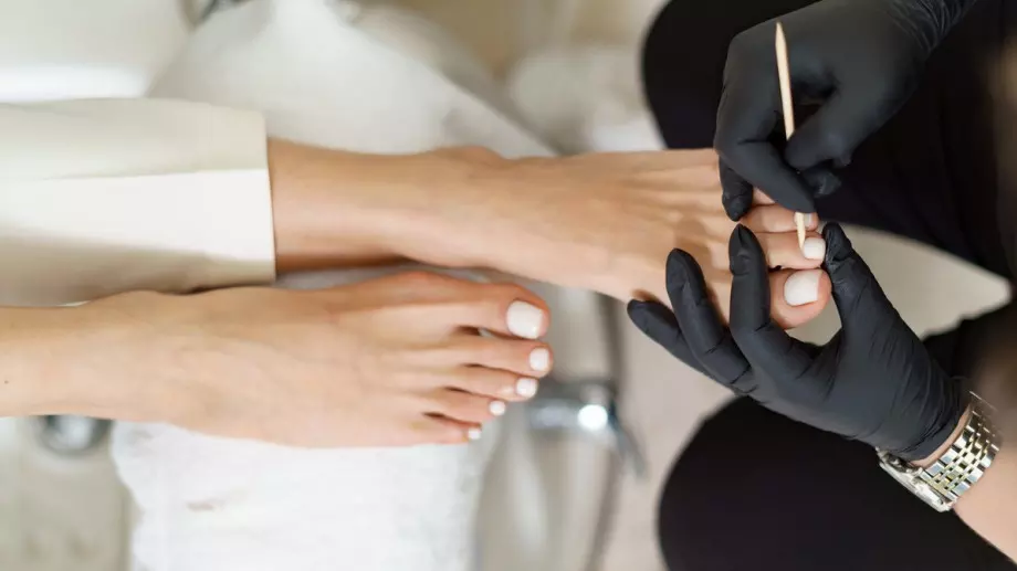 Хитът на лято 2022: Сух педикюр