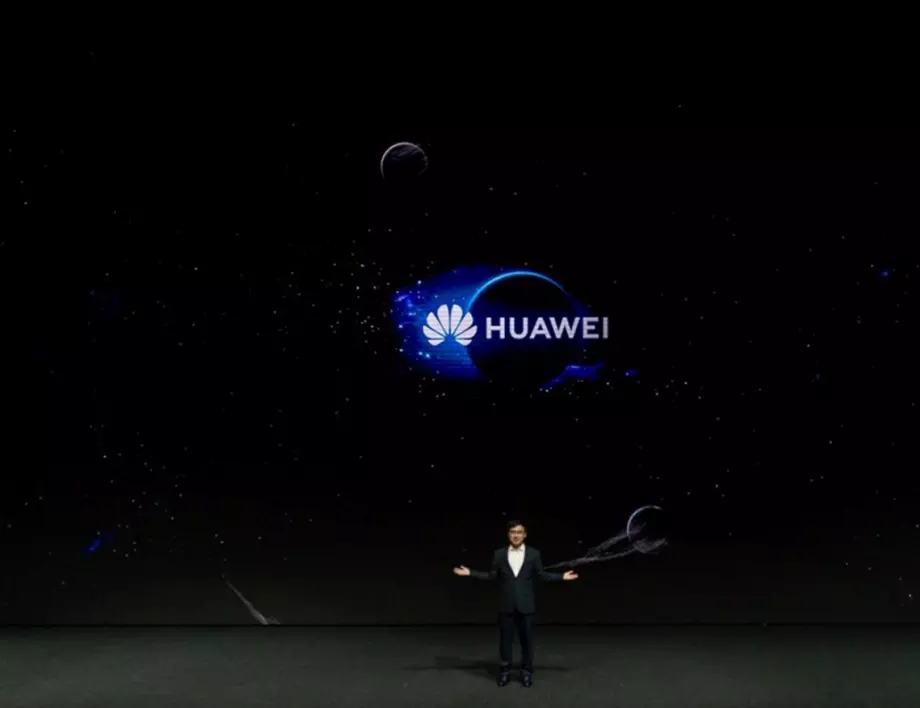 Huawei представи нов ултралек сгъваем смартфон Mate Xs 2, нов 16-инчов лаптоп MateBook D 16 и други изненади