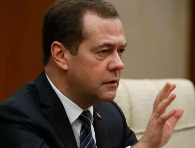 Медведев пак плаши с ядрено оръжие, ако Русия загуби войната в Украйна