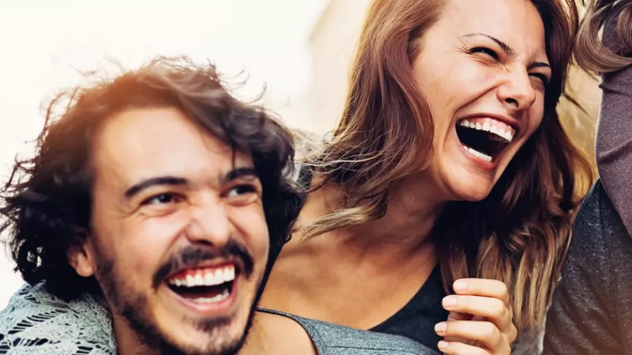 Вечерен виц: Двама студенти след изпит