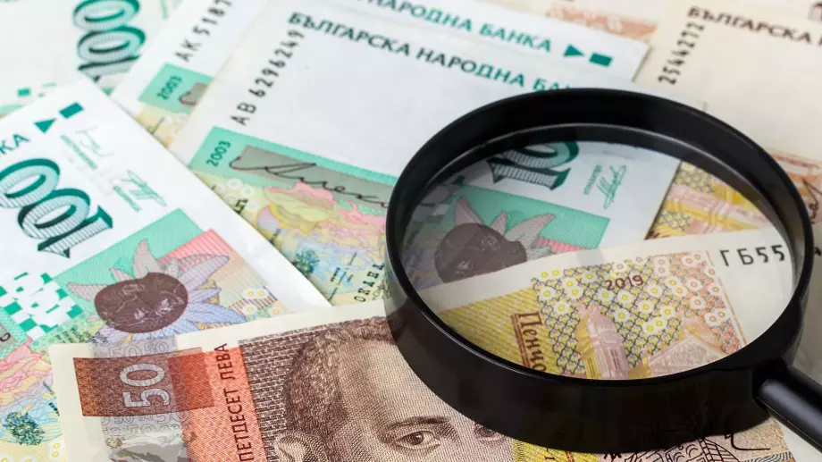 НСИ обяви колко е средната заплата в България