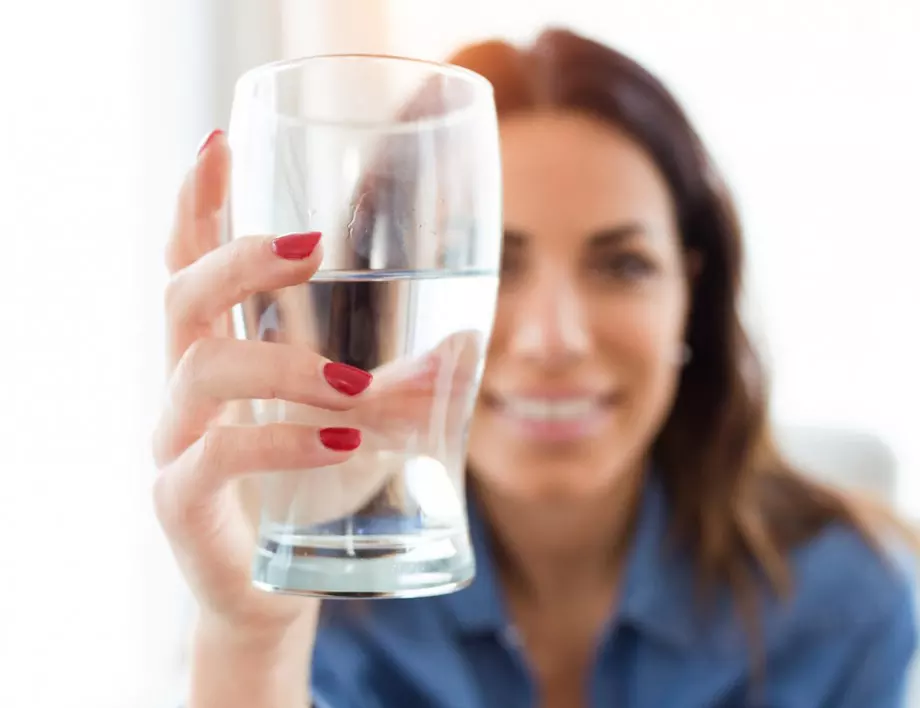 Ако пиете водата така, ще се предпазите от куп заболявания
