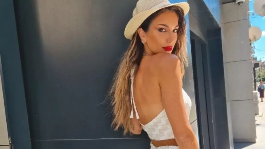 Бременна ли е Александра Богданска? (СНИМКИ)