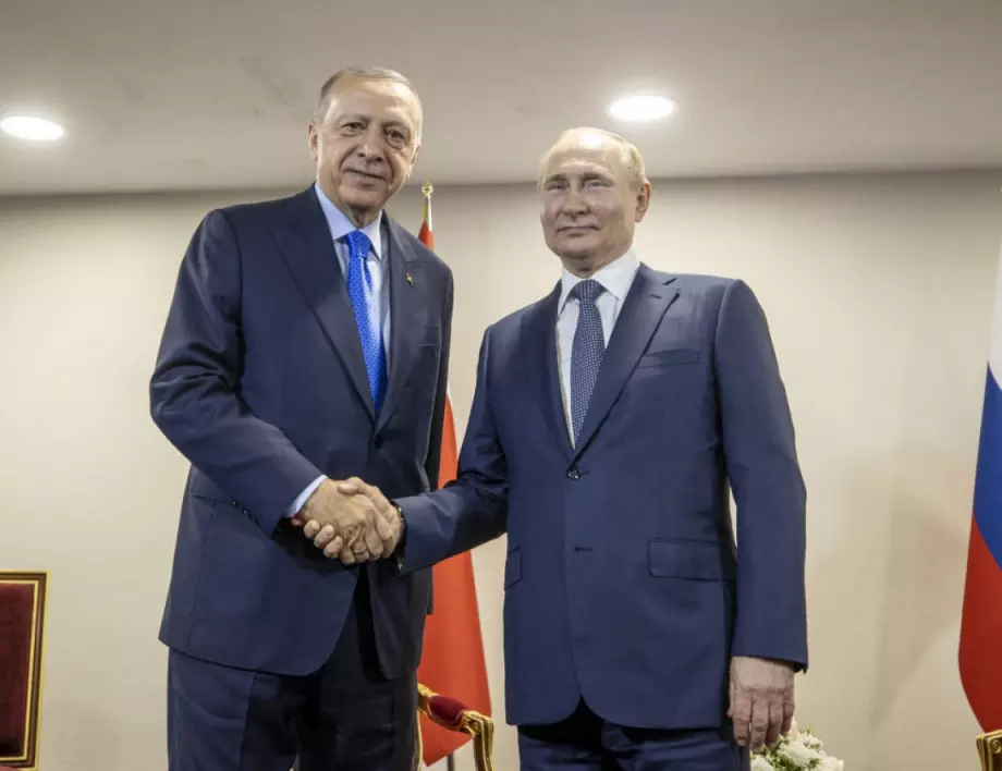 Помага ли Ердоган на Путин с пропаганда против западната военна подкрепа за Украйна или истината е горчива за Киев?