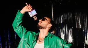 Цензурираха Папи Ханс заради дупетата в новото му видео