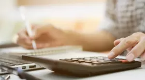 Как и кога ще плащаме данъците през 2024-а година?