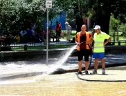 Мият улици в София заради жегата