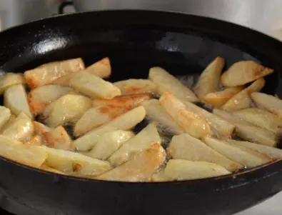Кога се слага сол в пържените картофи - всяка домакиня трябва да знае това