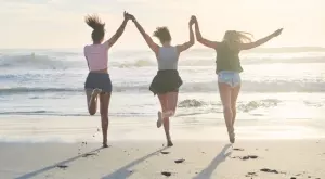 Притча за трите вълшебни момичета