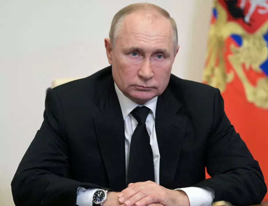 Путин предупреди Макрон за възможна катастрофа в украинската ядрена централа 