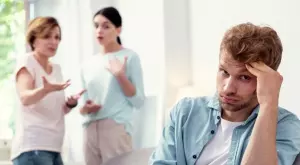 Женски виц за 6 август 2023: Жена омъжила и трите си дъщери