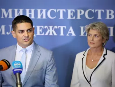 Лечева: Не се намесвам в работата на парламента, нямам притеснения от КПКОНПИ
