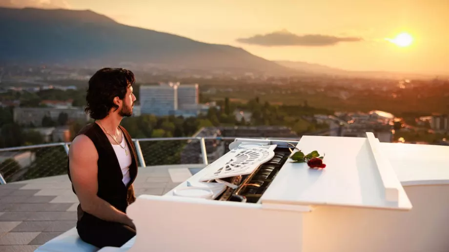 Известна чалга певица ще се бори за сърцето на Ергенът 2