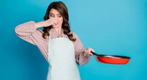 Загорелите тигани стават като нови с помощта на тази съставка!