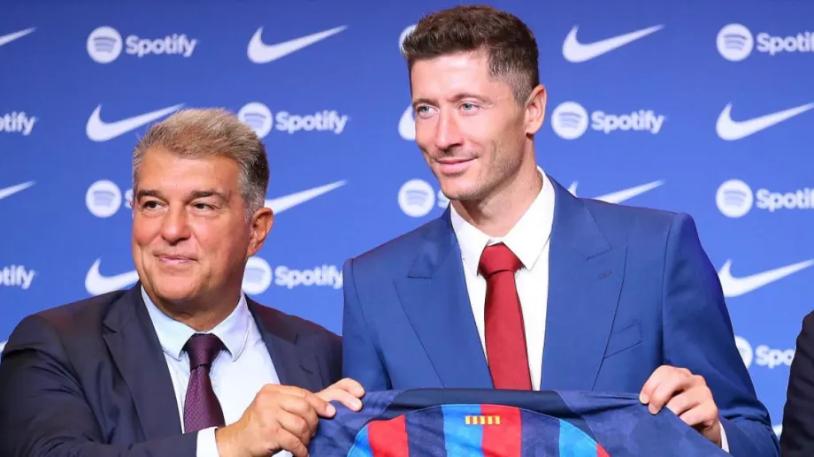 Майката на малкия Левандовски му предсказала, че ще играе на "Камп ноу"
