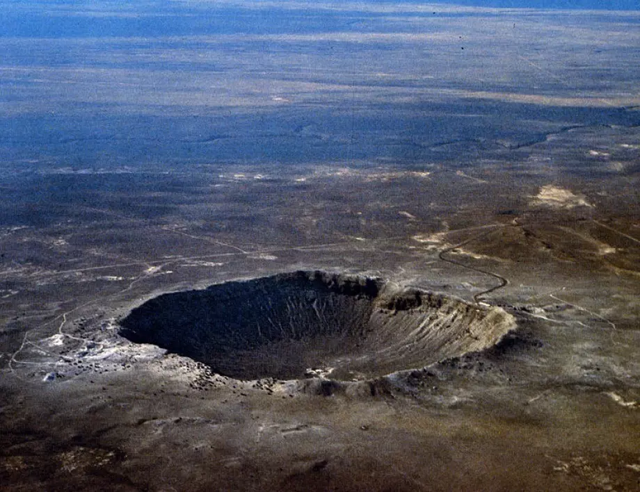 Видео показва последствията от падането на астероиди на Земята