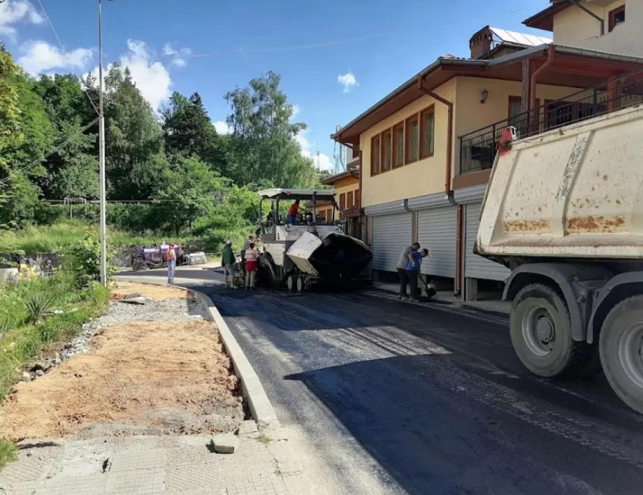 Ремонт на улици и пътища за 7,5 млн. лв. възлага община Смолян