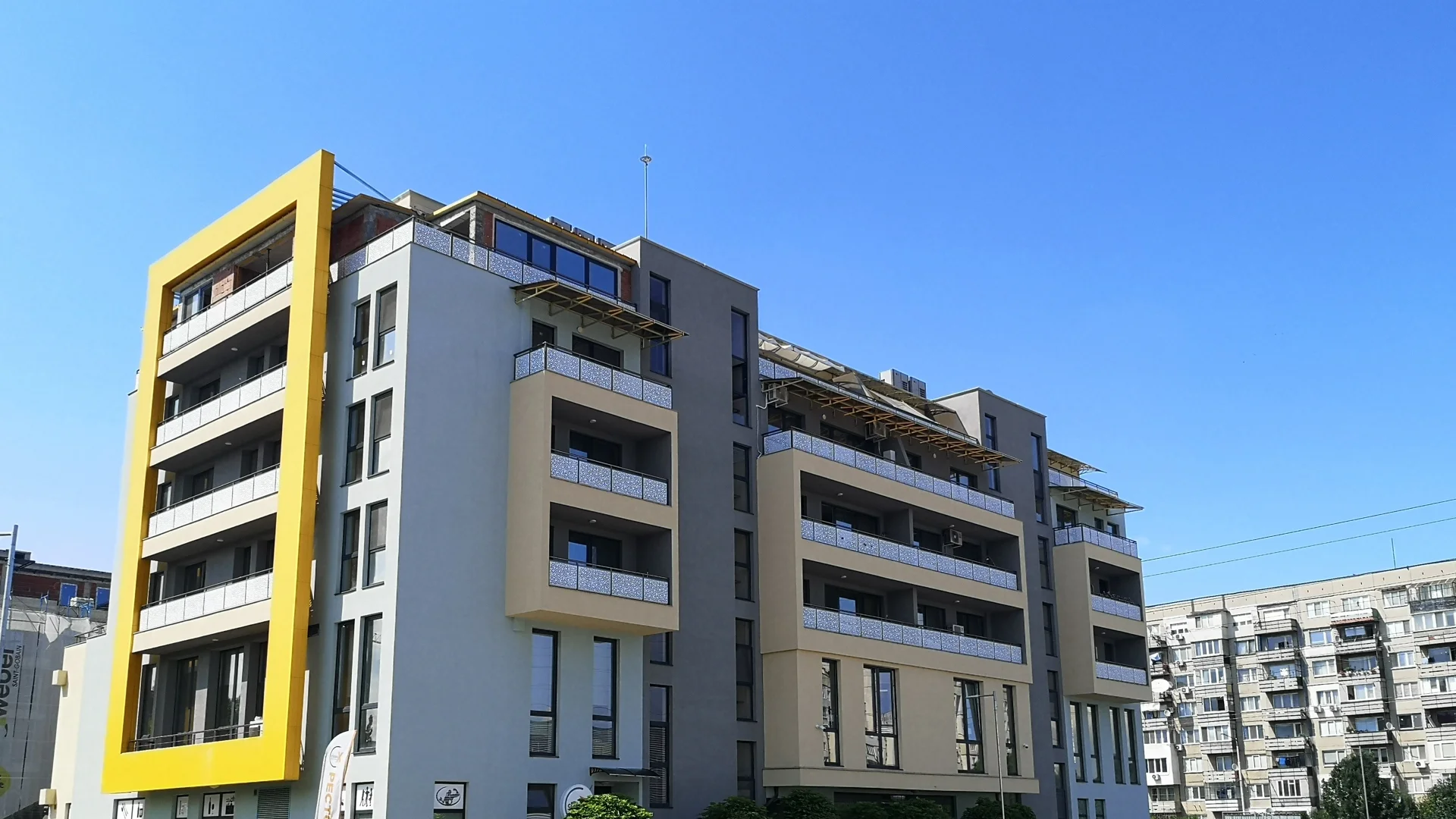 Нови правила за саниране на сградите: Европарламентът с ключови промени (СНИМКИ)