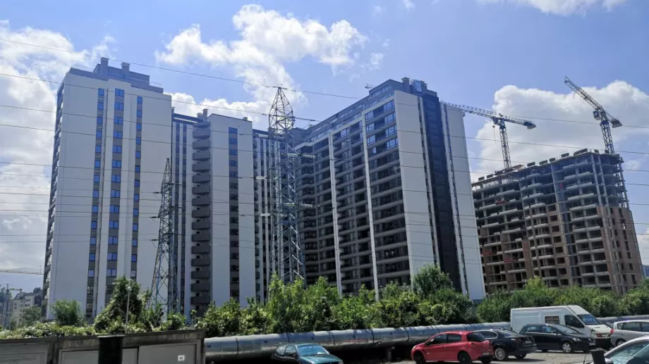 Експерти: Вдигането на лихвите ще намали търсенето на жилища в България